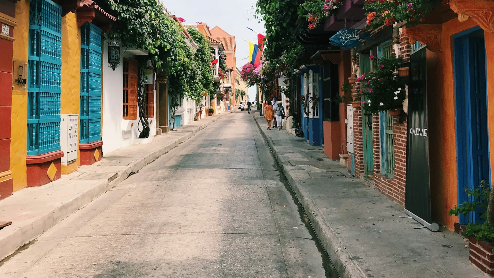 A colorful colonial street in Cartagena, Colombia